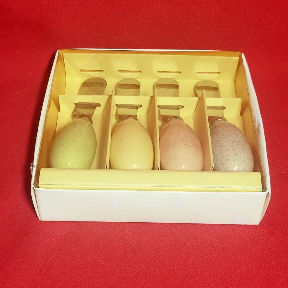 Ceramic Polka Dot Egg Spreaders Appetizer Knife Set of 4